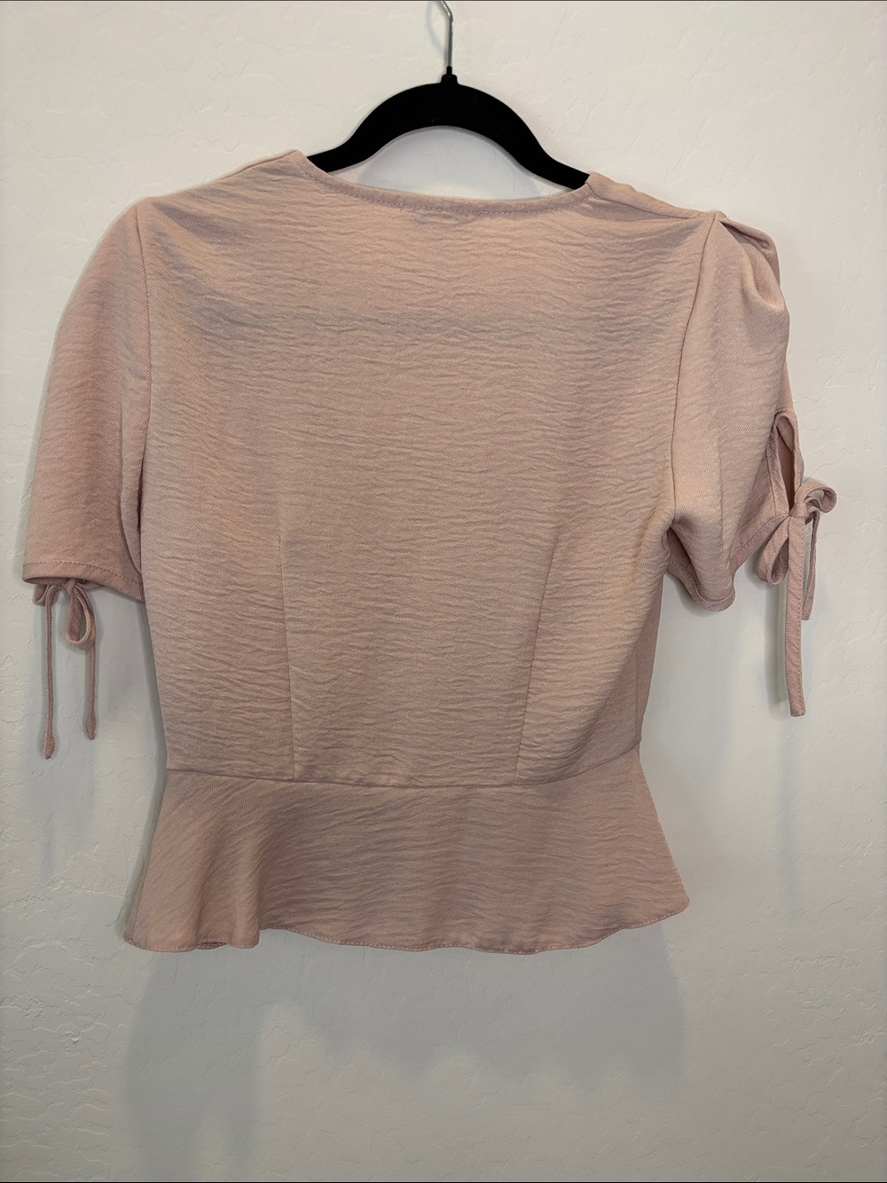 Topshop Blush Pink V-Neck Button Peplum Blouse - Picture 2 of 3